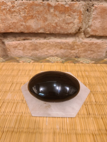 Obsidian (Palm stone)